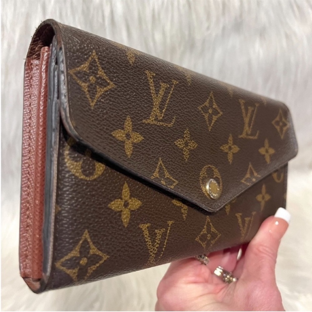 Authentic Louis Vuitton Portefeuille Sarah Long Wallet - Picture 3 of 12